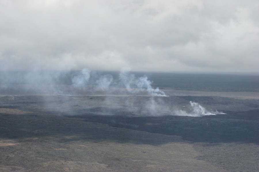 ../image/big island spectacular  lava flow 5.jpg